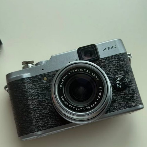 Fujifilm x20 argento - argento, 12