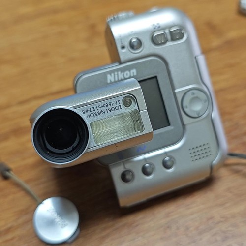 Nikon coolpix fotocamera - sq,